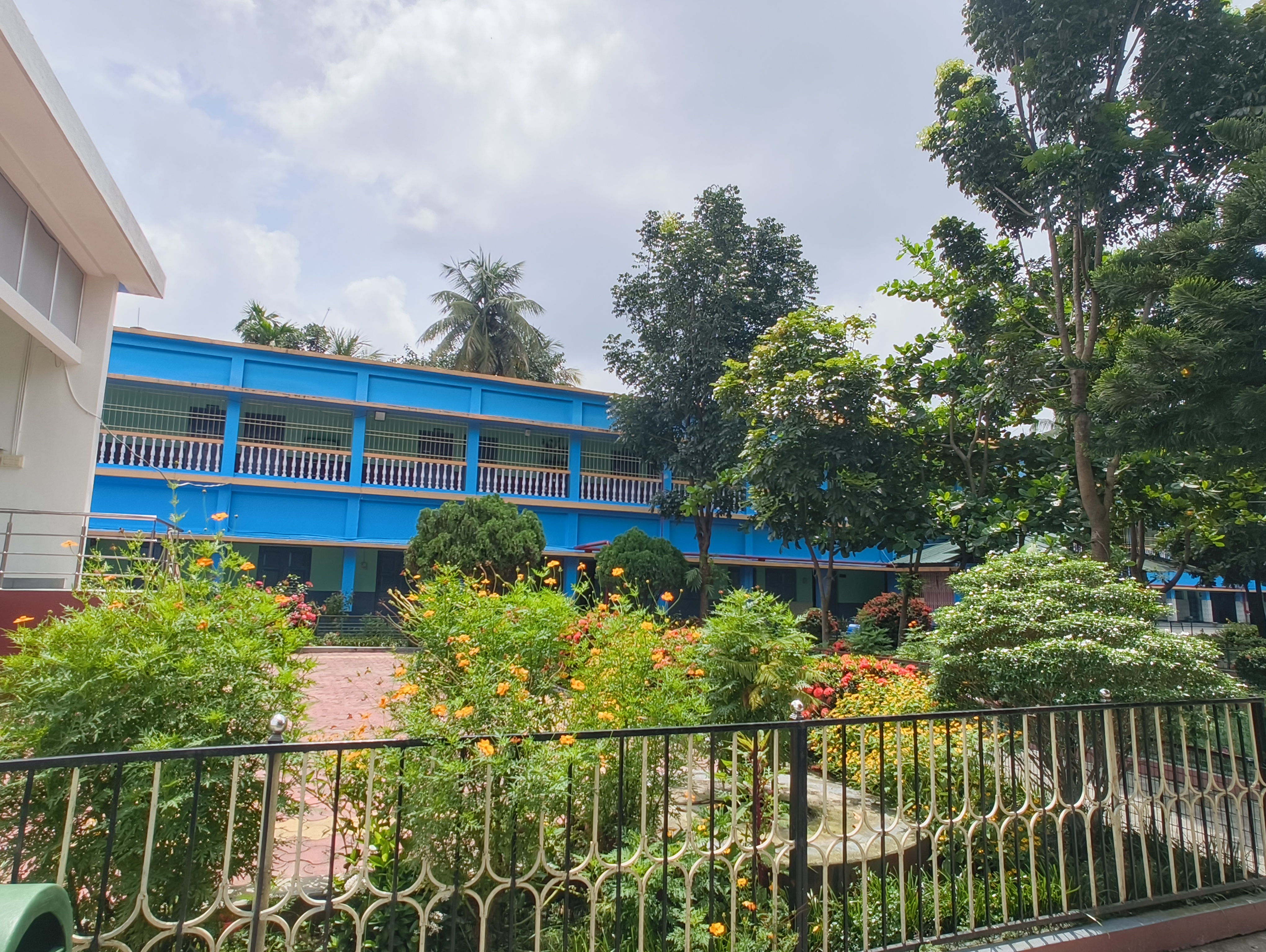 HP Ghosh Memorial School